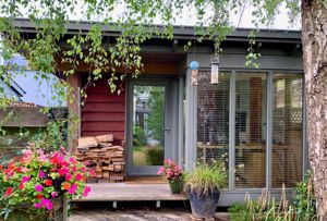 Office- click for photo gallery